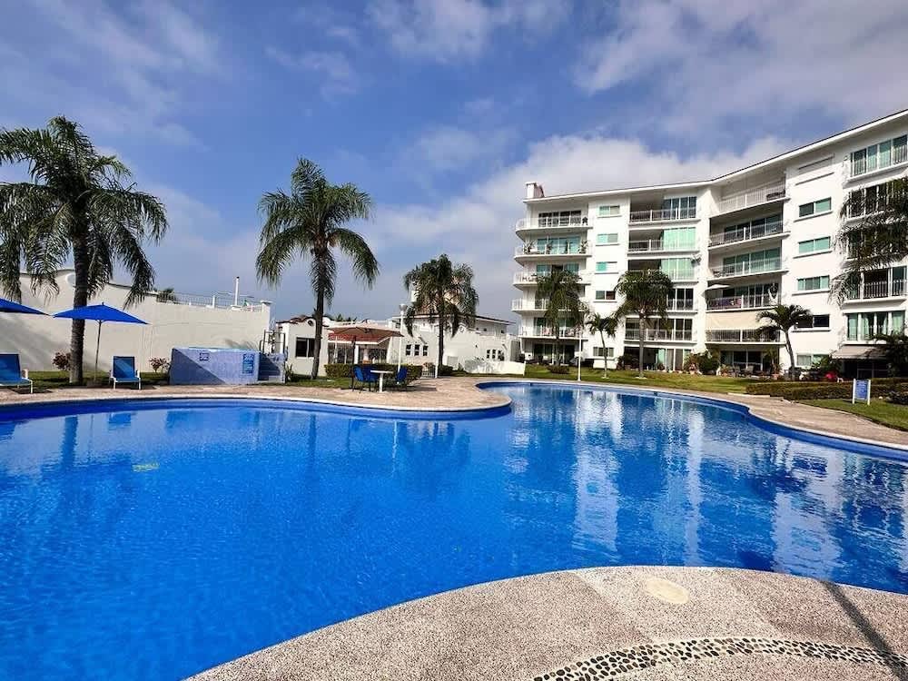 PriceTravel - Viaja fácil, sin pretextos