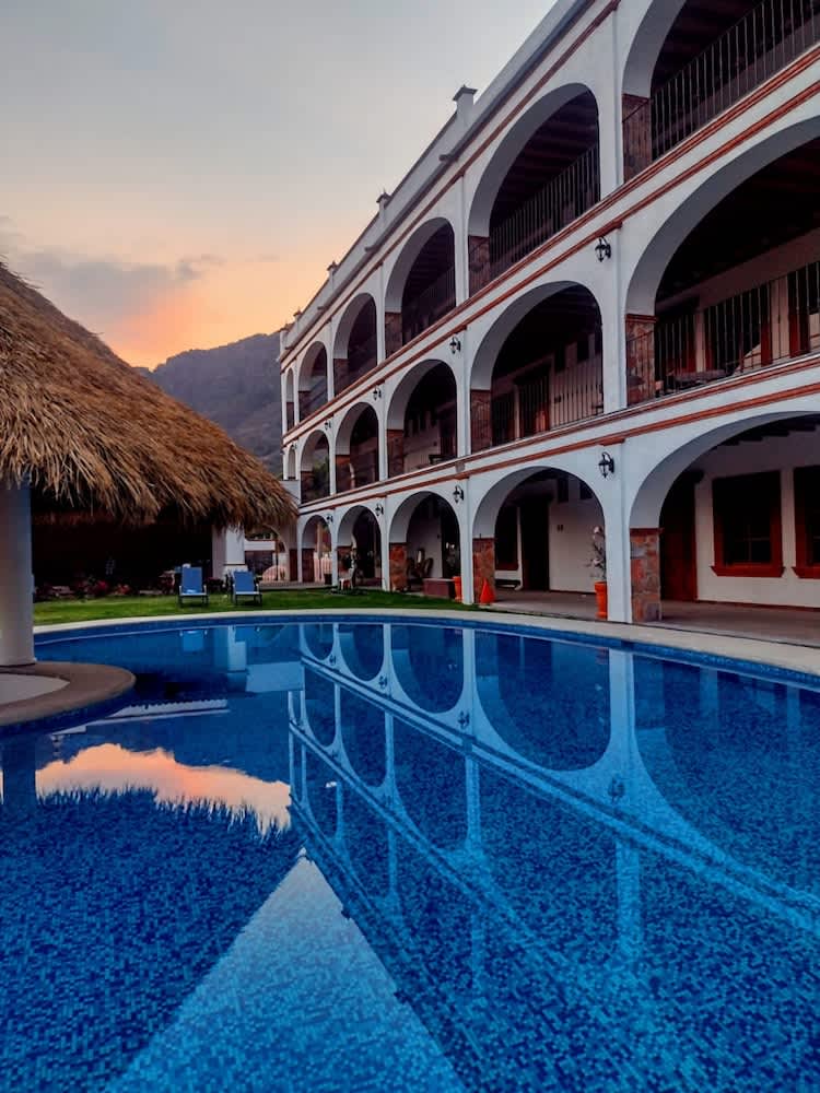 PriceTravel - Viaja fácil, sin pretextos