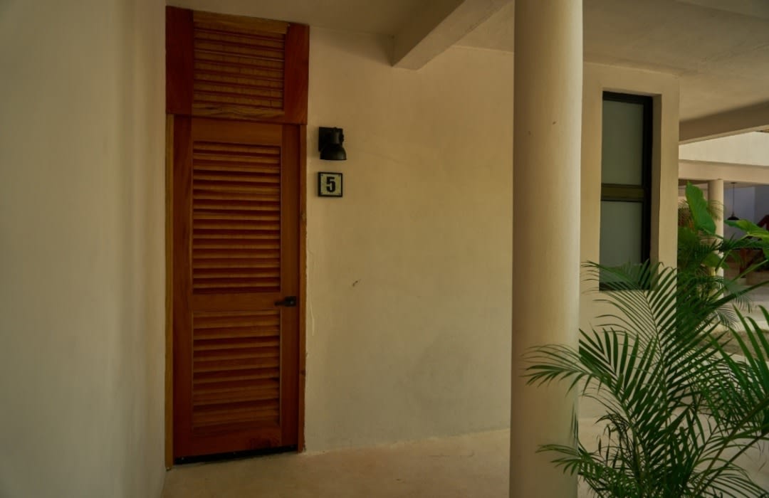 Entrance to the rooms