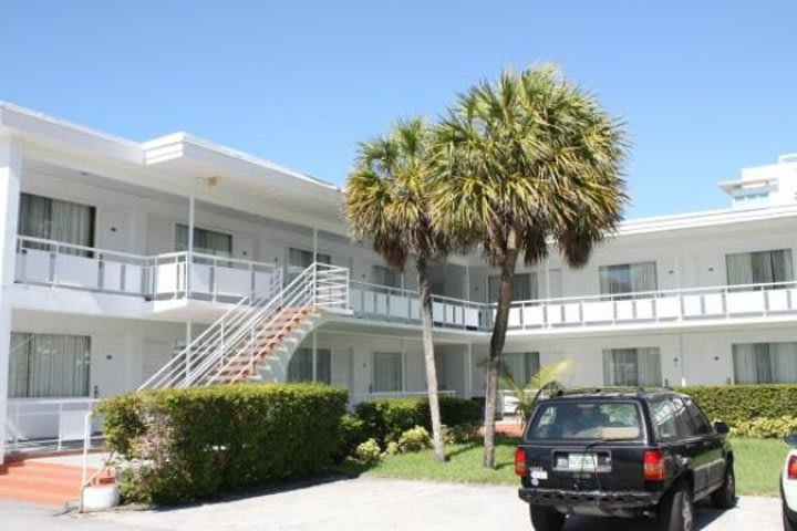 The Collins hotel has a parking area