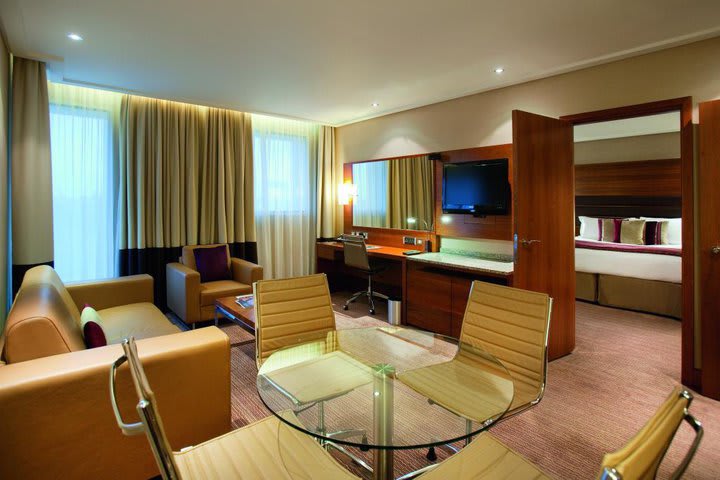 Suite del Sofitel London Heathrow, hotel de negocios en Londres