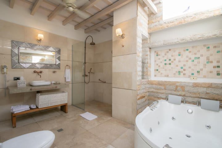 Baño de una suite luxury