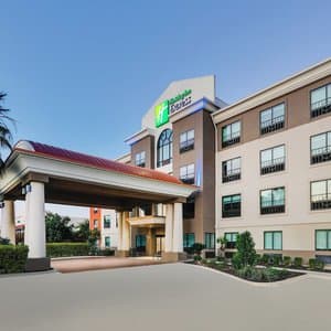 Holiday Inn Express & Suites San Antonio NW near SeaWorld