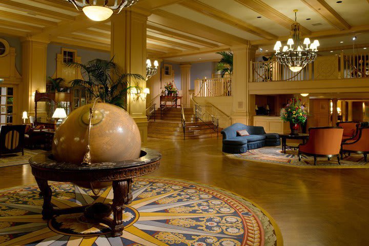 Disney's Yacht Club Resort