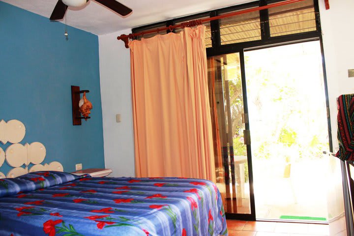 The hotel Villa Kiin has 18 rooms