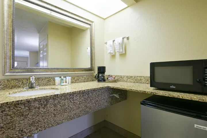 Hotel Best Western Orlando East Inn & Suites