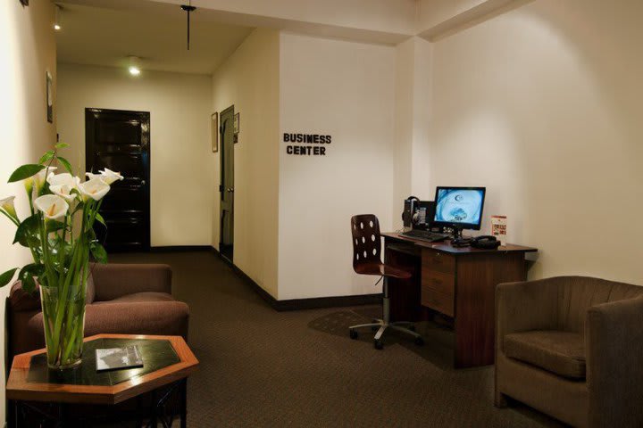 Facilities at the Sonesta Posadas del Inca Cusco include a business center