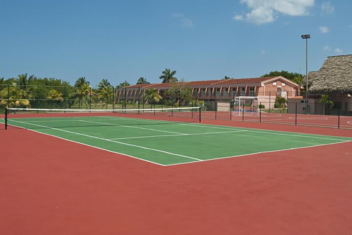 Multipurpose court