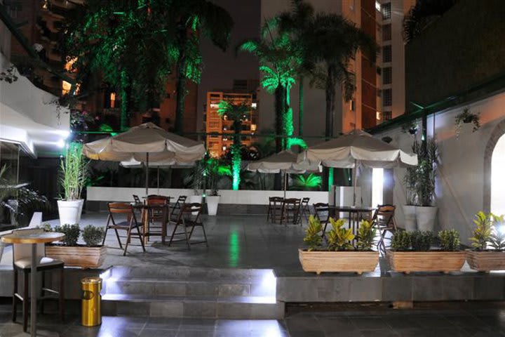 Enjoy your meals on the terrace at Hotel Trianon Paulista in Sao Paulo