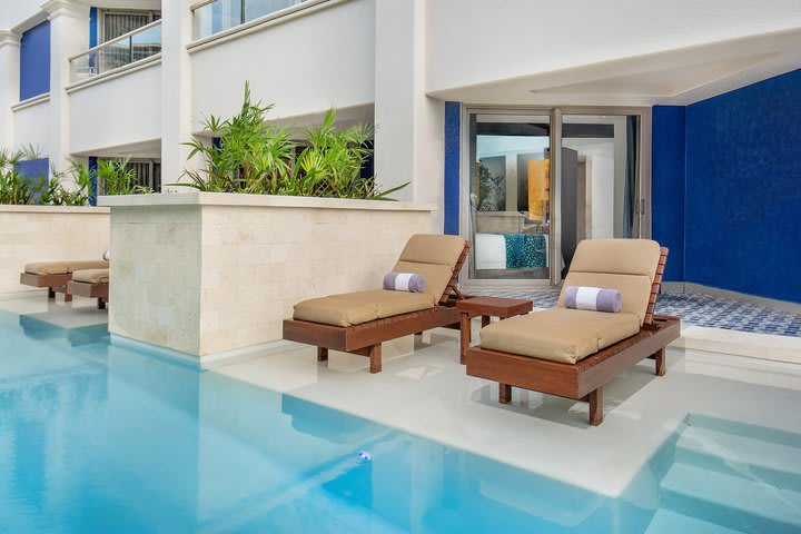 Img - Deluxe king swim-up - Heaven
