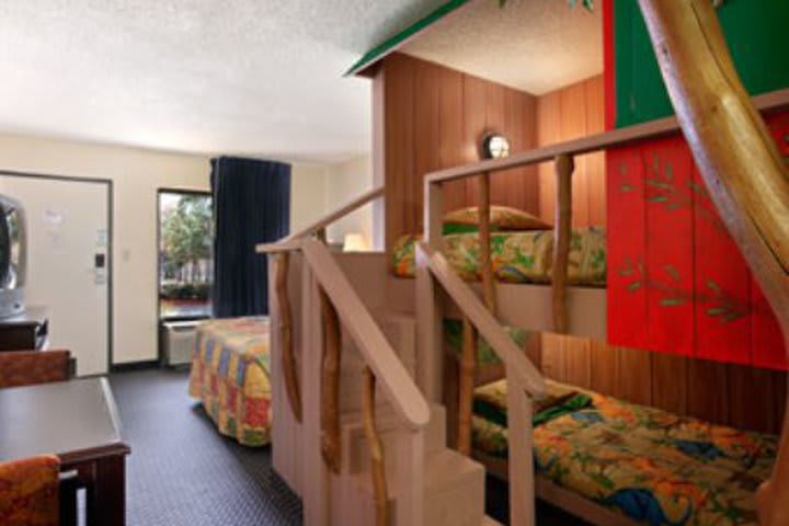 Treehouse-style family suite  at the Howard Johnson Enchanted Land Kissimmee hotel