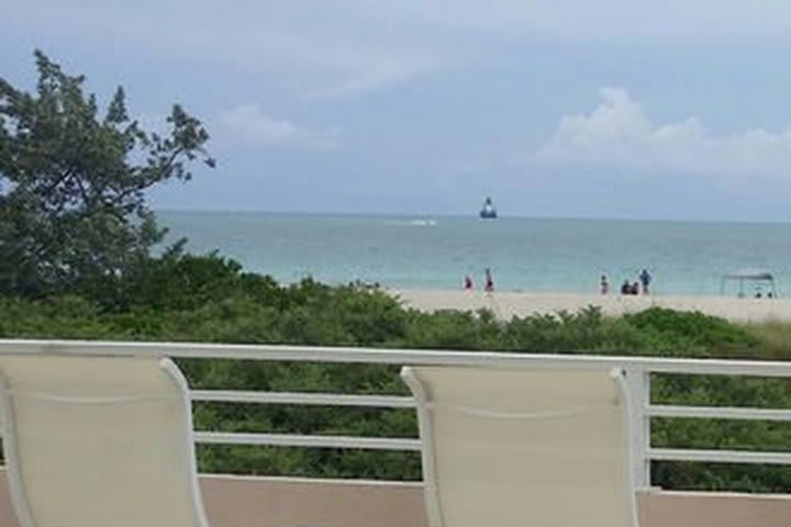 Balcón con vista al mar