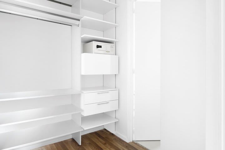 Closet and in-room safe