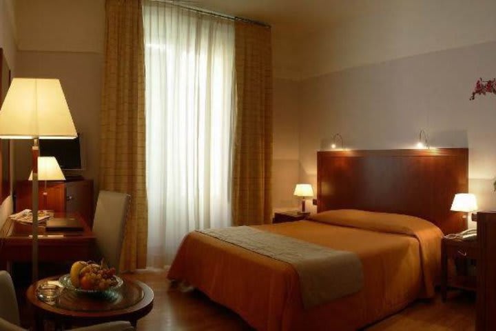 Habitación estándar del Hotel Genova Roma