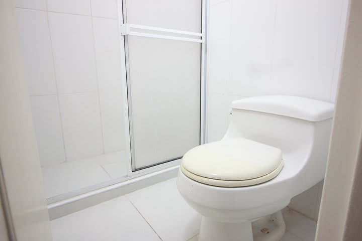 Baño privado Apartamento CIN504