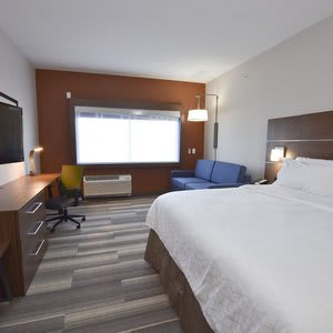 Holiday Inn Express & Suites Orlando - Lake Nona Area, an IHG Hotel