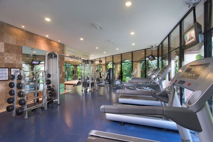 Fitness center with cardiovascular equipment