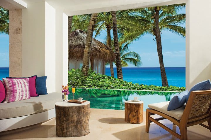 Img - Preferred Club master suite plunge pool ocean front king - PMAPPO