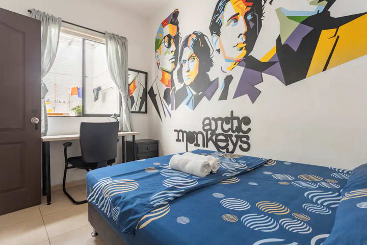 Artic Monkeys guest room