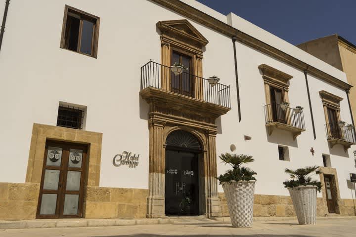 PriceTravel - Viaja fácil, sin pretextos