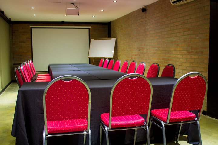 Boardroom at Art Medellín hotel