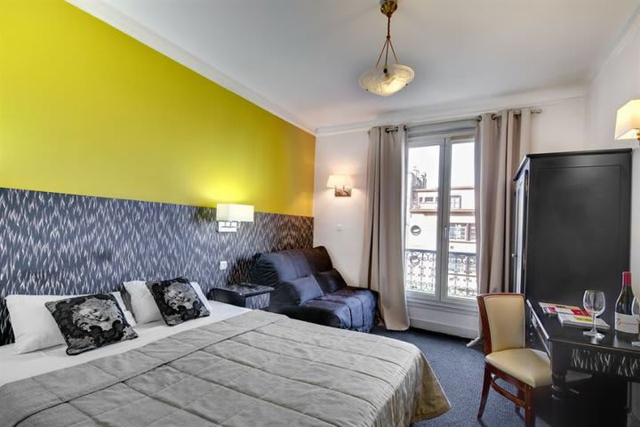 Guest rooms at the Grand Hotel des Gobelins offer wireless internet access