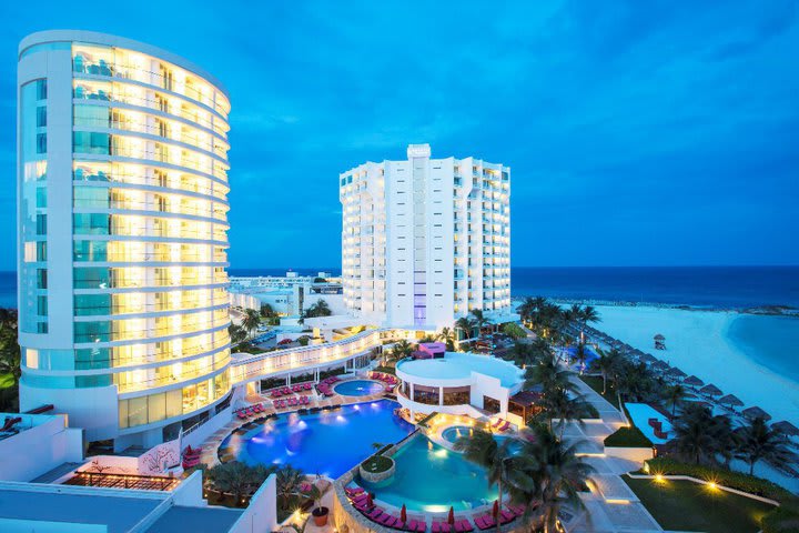 Krystal Grand Cancún - All Inclusive