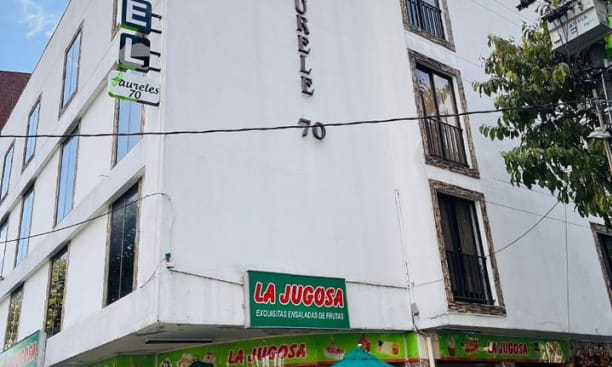 Hotel Laureles 70