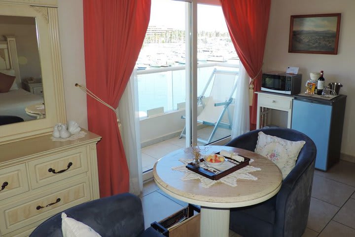 Junior suite with balcony