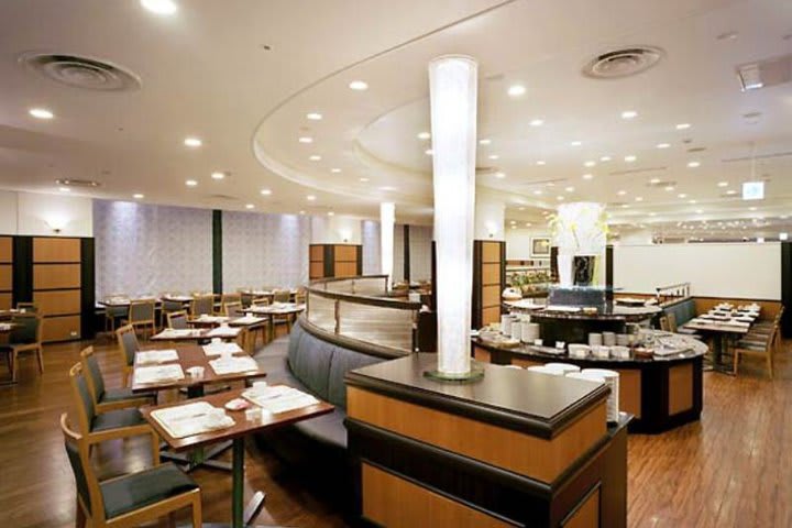 Restaurante Fiora Café del hotel en Tokio Courtyard by Marriott Ginza