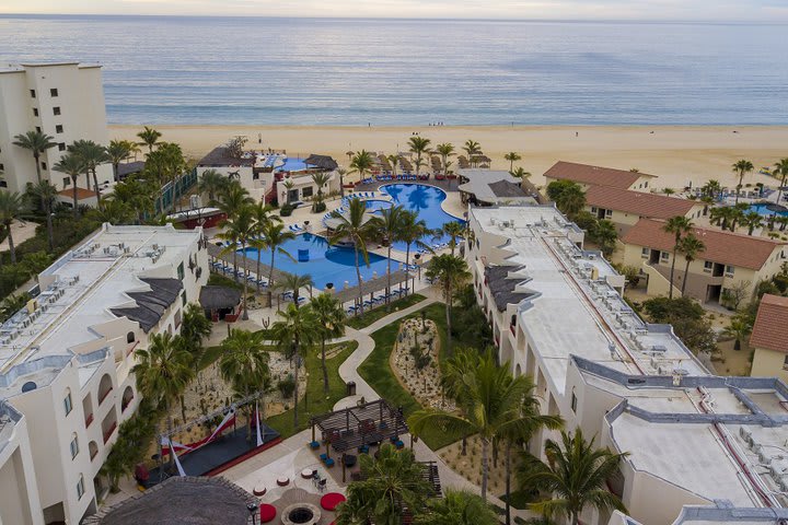 Grand Decameron Los Cabos, A Trademark All-Inclusive Resort