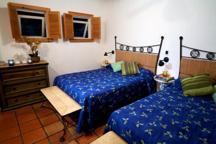 Guest room at Los Milagros