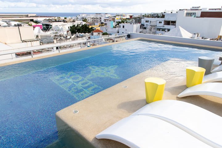 Piscina en la terraza