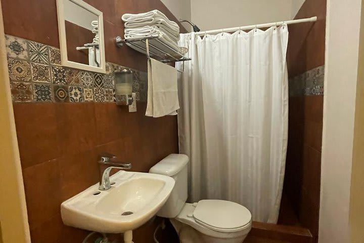 Private guest bathroom