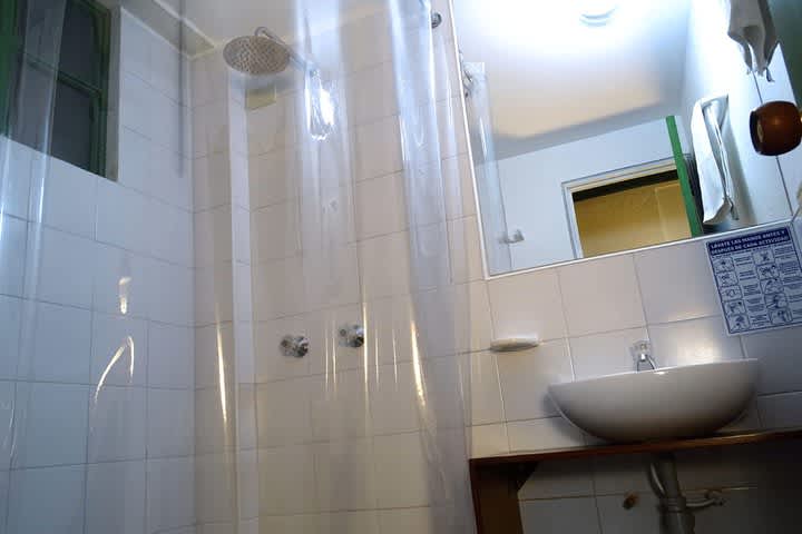 Interior de un baño privado