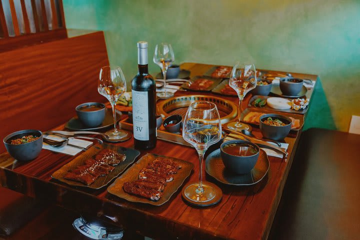 Shimpo table within the Uno Asian restaurant