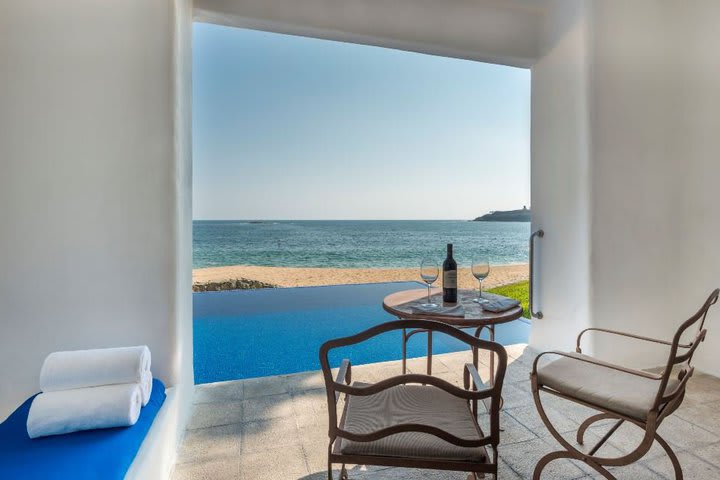 Oceanfront terrace of a deluxe guest room