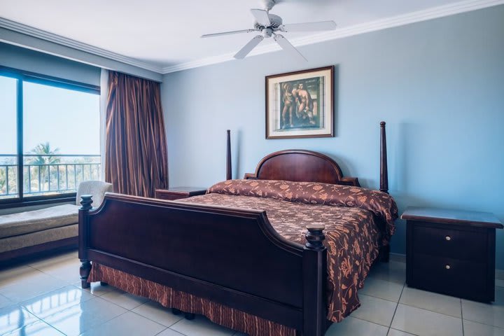Img - Suite