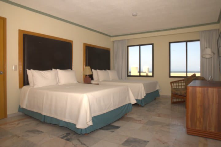 Junior suite 2 dobles frente al mar