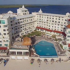 Cancun Plaza Condos