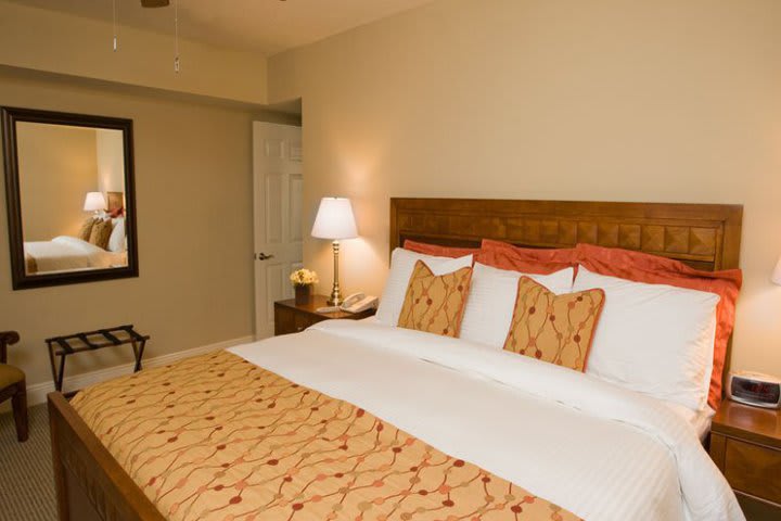 There are apartments with one and two bedrooms at the Sun Harbour Boutique hotel