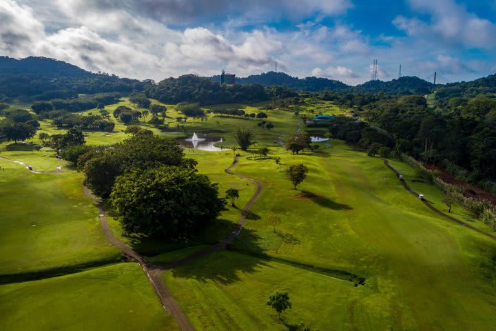 Golf practice area