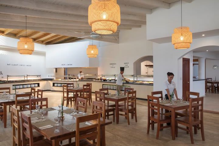 Interior del restaurante bufet