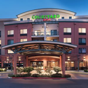 Courtyard by Marriott Los Angeles Burbank Airport