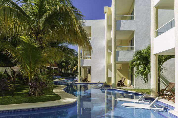 The lazy river with access from the swim-up accommodations