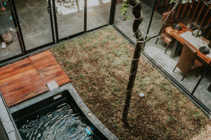 Vista de la piscina de la Casa Celosía