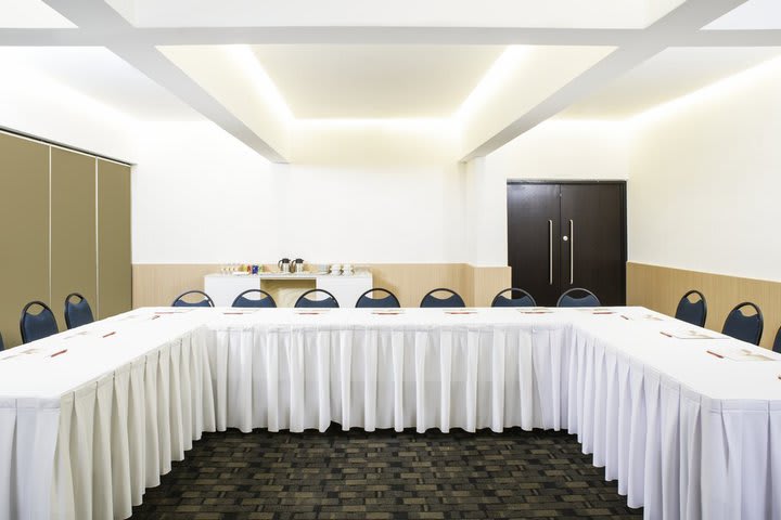 Conference facilities can accommodate up to 150 guests