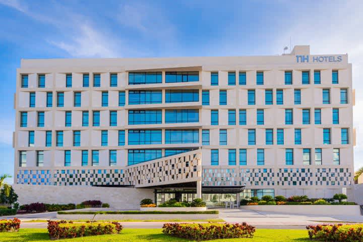 Avani Cancun Airport
