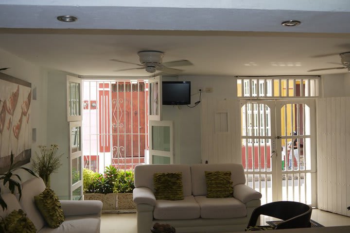 Sitting area at Casa Mary, hotel in the neighborhood of Getsemani