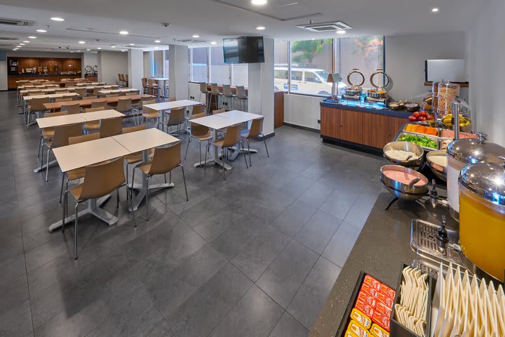 Interior del salón  de desayunos